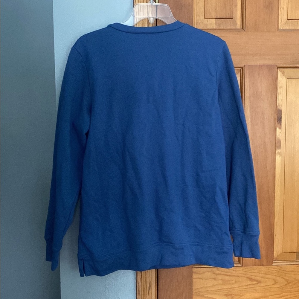 Sweatshirt - Picture 2 of 4